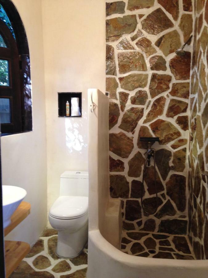 Under The Tuscan Sun Cottage In West لوس أنجلوس المظهر الخارجي الصورة